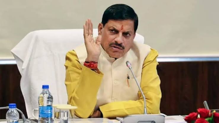  MP government: Curbs ,  senior officials