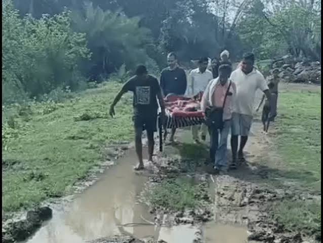Satna, patient , hospital ,  cot.
