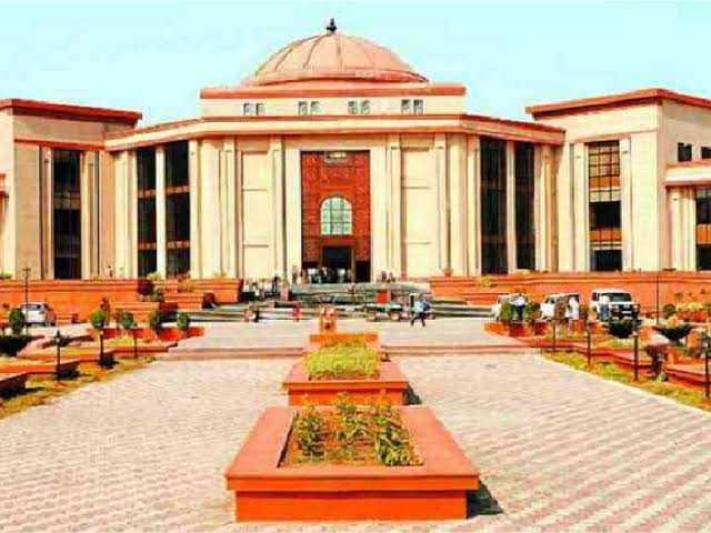 Mahasamund ,mass cheating case: Charge sheets filed ,High Court