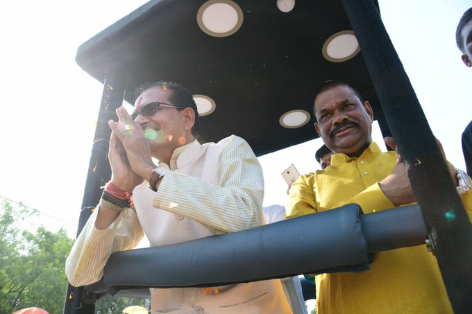  Manohar Untwal DEATH