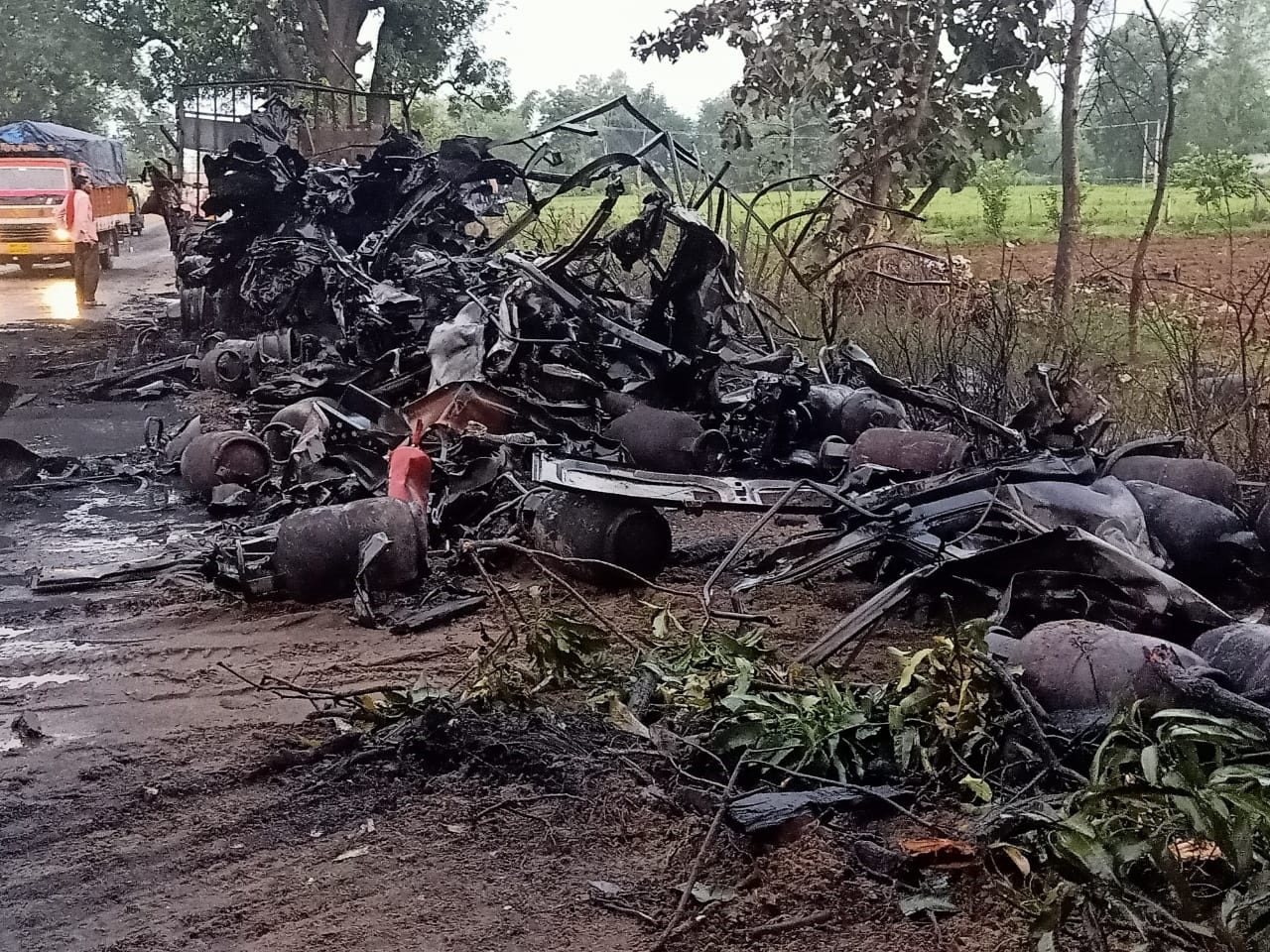 Gas Cylinder Blast