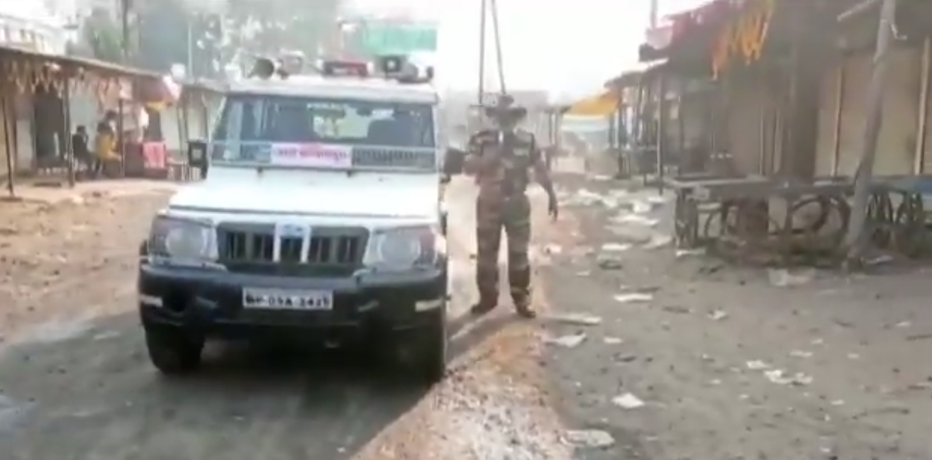    Gabbar Bane Ti
