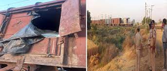 morena, Armed miscreants robbed, goods train ,full of sugar 