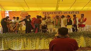 सीएम शिवराज ने जिला खाद्य आपूर्ति अधिकारी को किया सस्पेंड