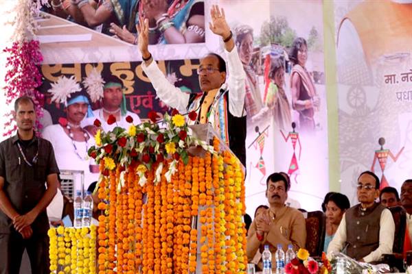 "पेसा" एक्ट से जनजाति क्षेत्रों में ग्राम सभा अधिकार सम्पन्न होगी