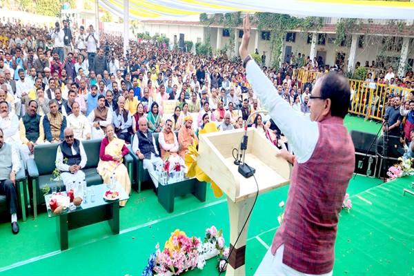 मध्यप्रदेश ने मलैया के कार्यकाल में सिंचाई में अभूतपूर्व उपलब्धि अर्जित की