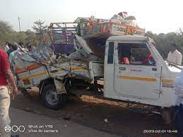 burhanpur, Truck collided, Eicher, 5 people died